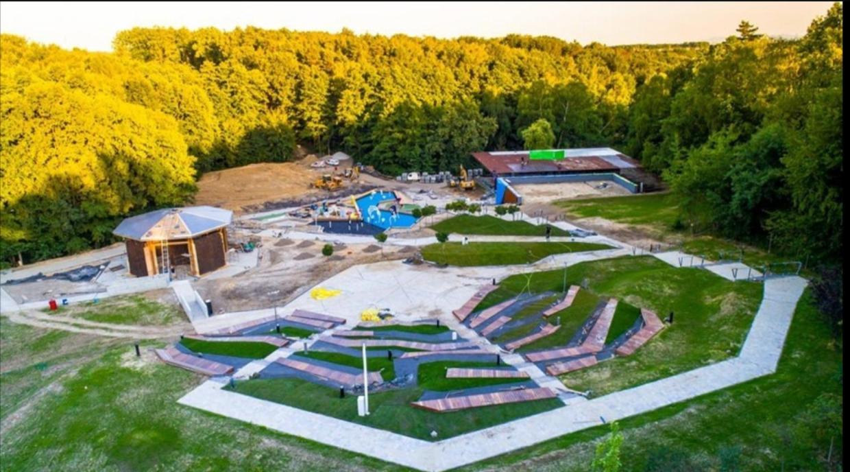Nowoczesne Mieszkanie 63M2 Jastrzebie Zdroj Luaran gambar