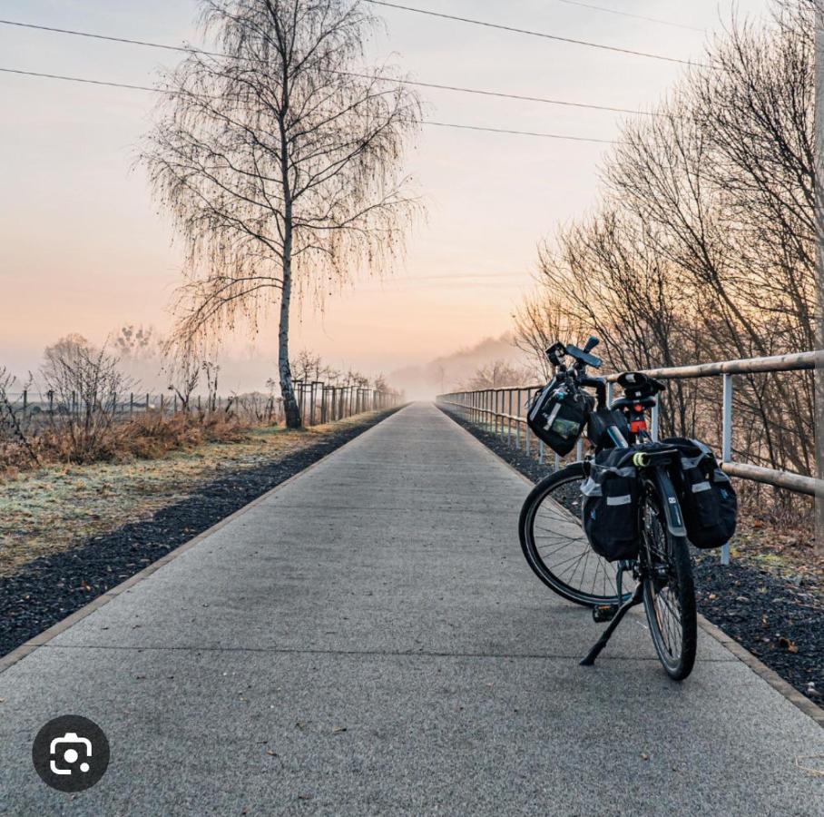 Nowoczesne Mieszkanie 63M2 Jastrzebie Zdroj Luaran gambar